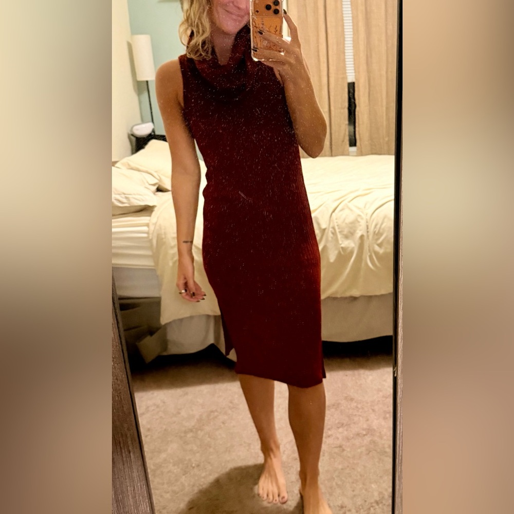 Elegant Red Sleeveless sweater Dress